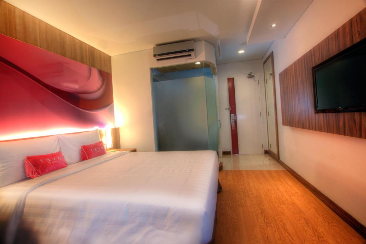Favehotel Ltc Glodok Jakarta Exterior photo